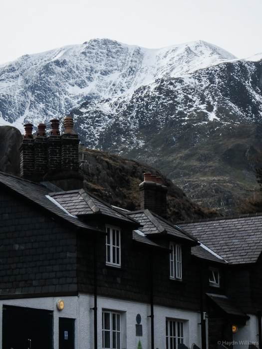 View from the car park - Y Garn from Ogwen Cottage. © Haydn Williams 2016